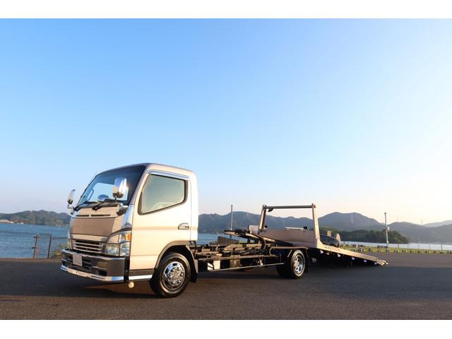 キャンター 　積載車　ユニック　ＮＥＯ５　ＵＣ－３５　ラジコン有り　ウィンチ　ＬＥＤ作業灯　ワンオーナー　メッキホイールカバー　フロントメッキパーツ　サイドマーカー　ディーゼルターボ　型式ＫＫ－ＦＥ８３ＤＧＮ（18枚目）