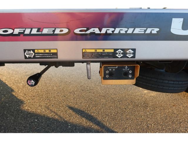 キャンター 　積載車　ユニック　ＮＥＯ５　ＵＣ－３５　ラジコン有り　ウィンチ　ＬＥＤ作業灯　ワンオーナー　メッキホイールカバー　フロントメッキパーツ　サイドマーカー　ディーゼルターボ　型式ＫＫ－ＦＥ８３ＤＧＮ（27枚目）