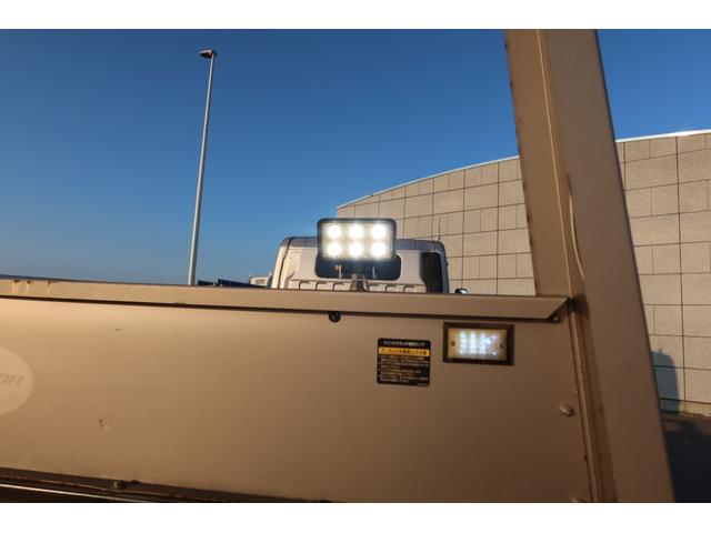 キャンター 　積載車　ユニック　ＮＥＯ５　ＵＣ－３５　ラジコン有り　ウィンチ　ＬＥＤ作業灯　ワンオーナー　メッキホイールカバー　フロントメッキパーツ　サイドマーカー　ディーゼルターボ　型式ＫＫ－ＦＥ８３ＤＧＮ（29枚目）