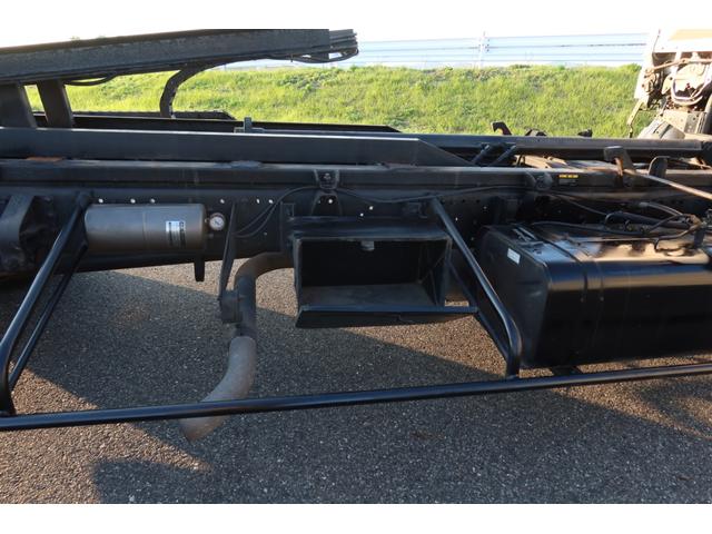 キャンター 　積載車　ユニック　ＮＥＯ５　ＵＣ－３５　ラジコン有り　ウィンチ　ＬＥＤ作業灯　ワンオーナー　メッキホイールカバー　フロントメッキパーツ　サイドマーカー　ディーゼルターボ　型式ＫＫ－ＦＥ８３ＤＧＮ（30枚目）