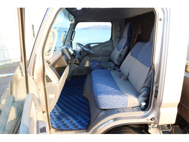 キャンター 　積載車　ユニック　ＮＥＯ５　ＵＣ－３５　ラジコン有り　ウィンチ　ＬＥＤ作業灯　ワンオーナー　メッキホイールカバー　フロントメッキパーツ　サイドマーカー　ディーゼルターボ　型式ＫＫ－ＦＥ８３ＤＧＮ（48枚目）