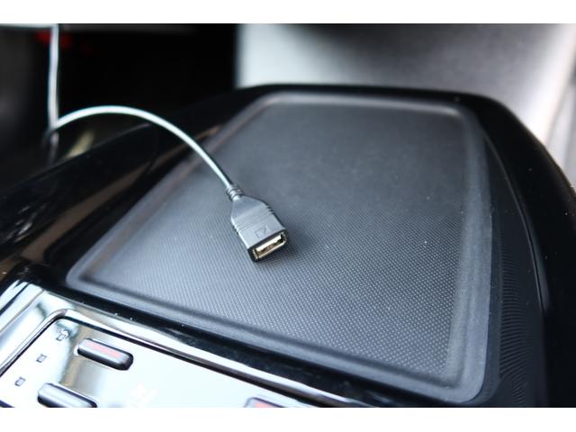 プリウス Ａプレミアム　寒冷地仕様　禁煙車　モデリスタエアロ　モデリスタホイール　サンルーフ　本革シート　９型ナビ　パノラミックビュー　ＵＳＢ　ＥＴＣ　レーダークルーズ　クリアランスソナー　オートハイビーム　安全装備搭載（52枚目）