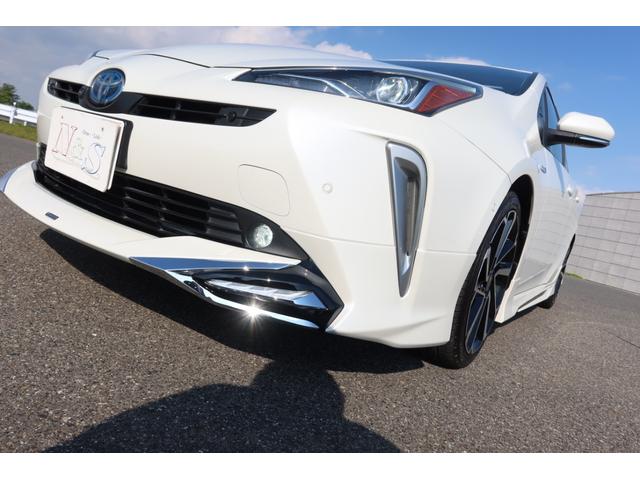 プリウス Ａプレミアム　寒冷地仕様　禁煙車　モデリスタエアロ　モデリスタホイール　サンルーフ　本革シート　９型ナビ　パノラミックビュー　ＵＳＢ　ＥＴＣ　レーダークルーズ　クリアランスソナー　オートハイビーム　安全装備搭載（60枚目）