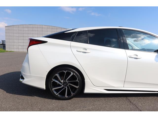 プリウス Ａプレミアム　寒冷地仕様　禁煙車　モデリスタエアロ　モデリスタホイール　サンルーフ　本革シート　９型ナビ　パノラミックビュー　ＵＳＢ　ＥＴＣ　レーダークルーズ　クリアランスソナー　オートハイビーム　安全装備搭載（72枚目）