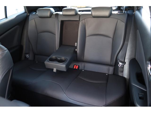 プリウス Ａプレミアム　モデリスタエアロ　ＴＥＩＮ車高調　ＲＡＹＳ１８ｉｎホイール　サンルーフ　本革シート　前後ドライブレコーダー　９型ナビ　ＥＴＣ　パノラミックビュー　レーダークルーズ　クリアランスソナー　オートハイビーム（29枚目）