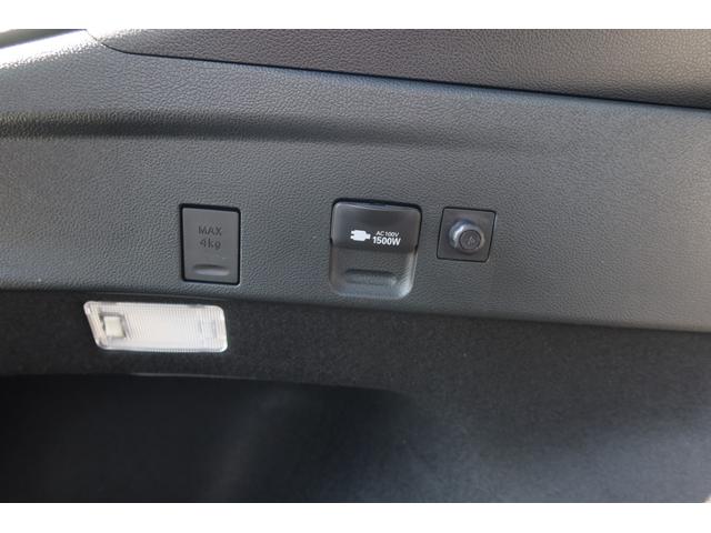 プリウス Ａプレミアム　モデリスタエアロ　ＴＥＩＮ車高調　ＲＡＹＳ１８ｉｎホイール　サンルーフ　本革シート　前後ドライブレコーダー　９型ナビ　ＥＴＣ　パノラミックビュー　レーダークルーズ　クリアランスソナー　オートハイビーム（31枚目）