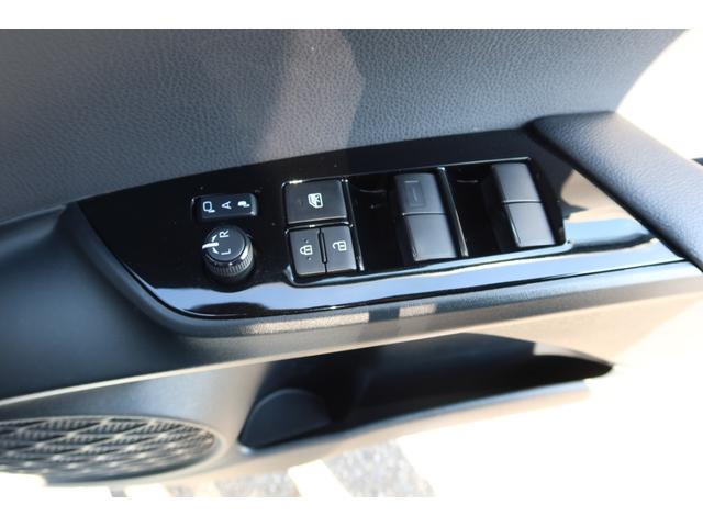 プリウス Ａプレミアム　モデリスタエアロ　ＴＥＩＮ車高調　ＲＡＹＳ１８ｉｎホイール　サンルーフ　本革シート　前後ドライブレコーダー　９型ナビ　ＥＴＣ　パノラミックビュー　レーダークルーズ　クリアランスソナー　オートハイビーム（37枚目）