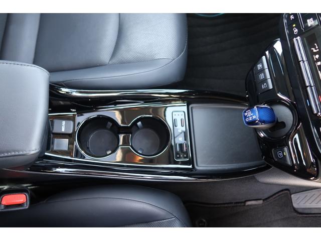 プリウス Ａプレミアム　モデリスタエアロ　ＴＥＩＮ車高調　ＲＡＹＳ１８ｉｎホイール　サンルーフ　本革シート　前後ドライブレコーダー　９型ナビ　ＥＴＣ　パノラミックビュー　レーダークルーズ　クリアランスソナー　オートハイビーム（45枚目）