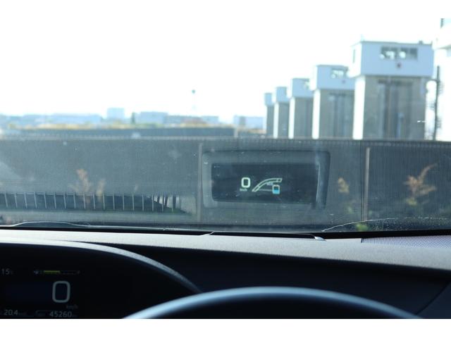 プリウス Ａプレミアム　モデリスタエアロ　ＴＥＩＮ車高調　ＲＡＹＳ１８ｉｎホイール　サンルーフ　本革シート　前後ドライブレコーダー　９型ナビ　ＥＴＣ　パノラミックビュー　レーダークルーズ　クリアランスソナー　オートハイビーム（52枚目）