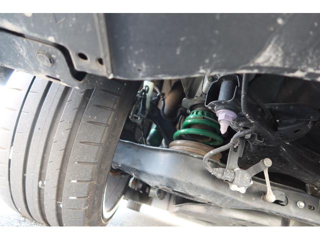 プリウス Ａプレミアム　モデリスタエアロ　ＴＥＩＮ車高調　ＲＡＹＳ１８ｉｎホイール　サンルーフ　本革シート　前後ドライブレコーダー　９型ナビ　ＥＴＣ　パノラミックビュー　レーダークルーズ　クリアランスソナー　オートハイビーム（59枚目）