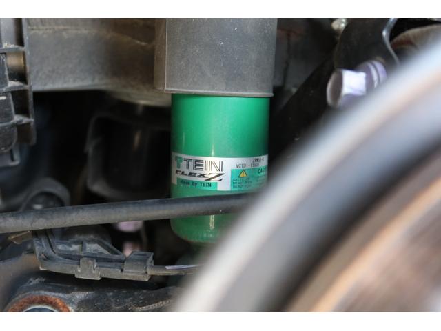 プリウス Ａプレミアム　モデリスタエアロ　ＴＥＩＮ車高調　ＲＡＹＳ１８ｉｎホイール　サンルーフ　本革シート　前後ドライブレコーダー　９型ナビ　ＥＴＣ　パノラミックビュー　レーダークルーズ　クリアランスソナー　オートハイビーム（60枚目）