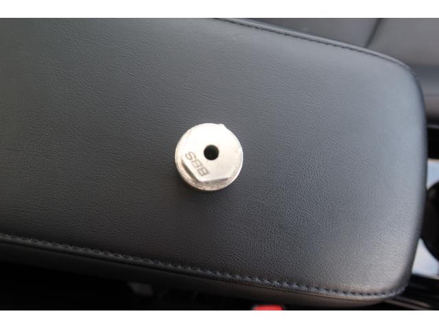 プリウス Aプレミアム 禁煙車 限定BBS19inホイール モデリスタエアロ サンルーフ 本革シート 9型ナビ バックカメラ ETC 前後ドライブレコーダー レーダークルーズ クリアランスソナー オートハイビーム 安全装備(28枚目)