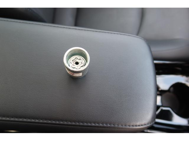 プリウス Aプレミアム 禁煙車 限定BBS19inホイール モデリスタエアロ サンルーフ 本革シート 9型ナビ バックカメラ ETC 前後ドライブレコーダー レーダークルーズ クリアランスソナー オートハイビーム 安全装備(29枚目)