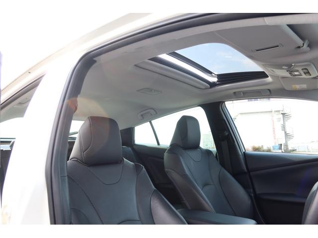 プリウス Aプレミアム 禁煙車 限定BBS19inホイール モデリスタエアロ サンルーフ 本革シート 9型ナビ バックカメラ ETC 前後ドライブレコーダー レーダークルーズ クリアランスソナー オートハイビーム 安全装備(34枚目)