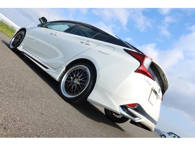プリウス Aプレミアム 禁煙車 限定BBS19inホイール モデリスタエアロ サンルーフ 本革シート 9型ナビ バックカメラ ETC 前後ドライブレコーダー レーダークルーズ クリアランスソナー オートハイビーム 安全装備(67枚目)