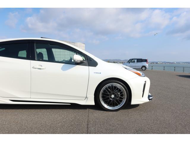 プリウス Aプレミアム 禁煙車 限定BBS19inホイール モデリスタエアロ サンルーフ 本革シート 9型ナビ バックカメラ ETC 前後ドライブレコーダー レーダークルーズ クリアランスソナー オートハイビーム 安全装備(69枚目)