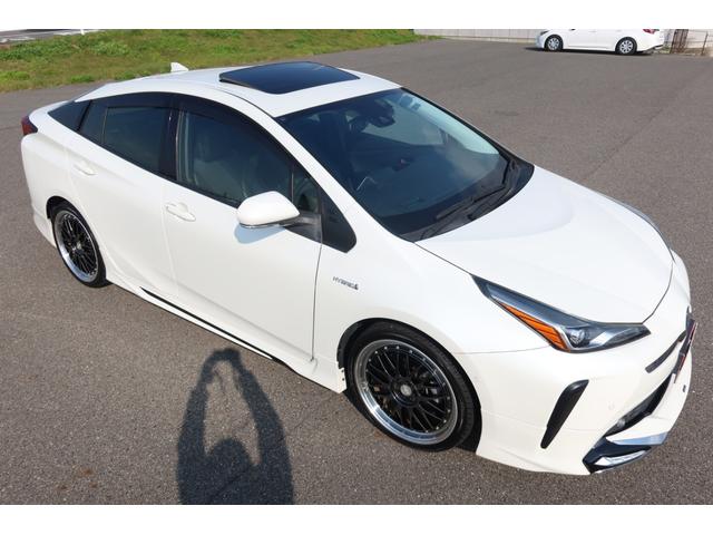 プリウス Aプレミアム 禁煙車 限定BBS19inホイール モデリスタエアロ サンルーフ 本革シート 9型ナビ バックカメラ ETC 前後ドライブレコーダー レーダークルーズ クリアランスソナー オートハイビーム 安全装備(72枚目)