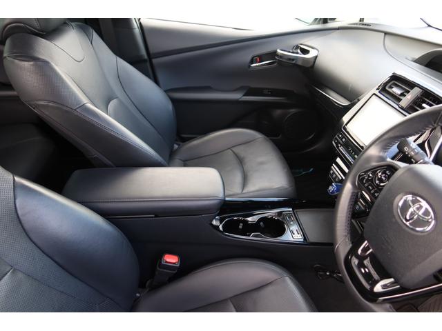 プリウス Ａプレミアム　モデリスタエアロ　サンルーフ　本革シート　前後ドライブレコーダー　ツーリングホイール　９型ナビ　バックカメラ　ＥＴＣ　レーダークルーズ　オートハイビーム　クリアランスソナー　ＰＣＳ　安全装備搭載（34枚目）