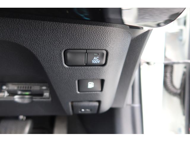 プリウス Ａプレミアム　モデリスタエアロ　サンルーフ　本革シート　前後ドライブレコーダー　ツーリングホイール　９型ナビ　バックカメラ　ＥＴＣ　レーダークルーズ　オートハイビーム　クリアランスソナー　ＰＣＳ　安全装備搭載（50枚目）