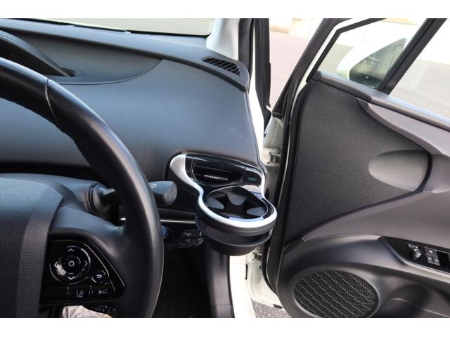 プリウス Ａプレミアム　モデリスタエアロ　サンルーフ　本革シート　前後ドライブレコーダー　ツーリングホイール　９型ナビ　バックカメラ　ＥＴＣ　レーダークルーズ　オートハイビーム　クリアランスソナー　ＰＣＳ　安全装備搭載（53枚目）