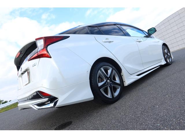 プリウス Ａプレミアム　モデリスタエアロ　サンルーフ　本革シート　前後ドライブレコーダー　ツーリングホイール　９型ナビ　バックカメラ　ＥＴＣ　レーダークルーズ　オートハイビーム　クリアランスソナー　ＰＣＳ　安全装備搭載（70枚目）