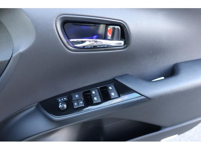 プリウス Ａプレミアム　モデリスタエアロ　ＡＬＰＩＮＥ９型ナビ　後席モニター　本革シート　レーダー探知機　ドライブレコーダー　サンルーフ　社外マフラー　レーダークルーズ　オートハイビーム　クリアランスソナー　安全装備搭載（60枚目）