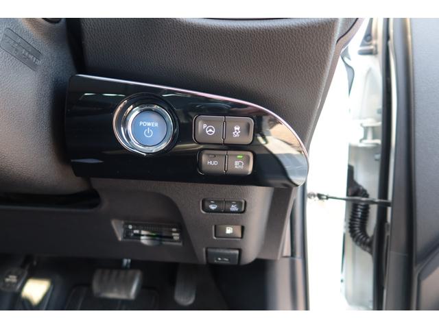 プリウス Ａプレミアム　禁煙車　寒冷地仕様　モデリスタエアロ　ＷＯＲＫ１９ｉｎホイール　サンルーフ　置くだけ充電　ＨＤＭＩ　ＵＳＢ　９型ナビ　前後ドライブレコーダー　レーダークルーズ　オートハイビーム　ＰＣＳ　安全装備搭載（48枚目）