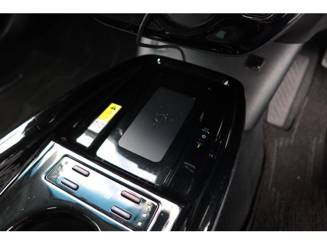 プリウス Ａプレミアム　モデリスタエアロ　サンルーフ　本革シート　ＡＬＰＩＮＥ９型ナビ　バックカメラ　　置くだけ充電　前後ドライブレコーダー　コートテクトＦガラス　レーダークルーズ　オートハイビーム　安全装備搭載　禁煙車（39枚目）