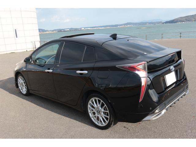 プリウス Aプレミアム 純正エアロ BBSアルミホイール サンルーフ 本革シート SDナビ バックカメラ ETC Bluetooth シートヒーター レーダークルーズ クリアランスソナー オートハイビーム 安全装備搭載(68枚目)