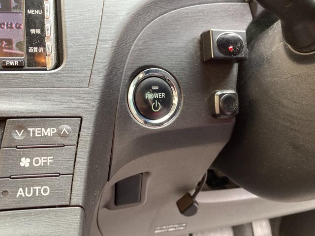 プリウス Ｓ　ナビ・スマートキー・ＥＴＣ・エアコン・パワステ・パワーウィンドウ・運転席エアバック・助手席エアバック・ドラレコ（18枚目）