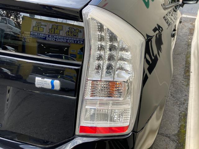 プリウス Ｓ　ナビ・スマートキー・ＥＴＣ・エアコン・パワステ・パワーウィンドウ・運転席エアバック・助手席エアバック・ドラレコ（19枚目）