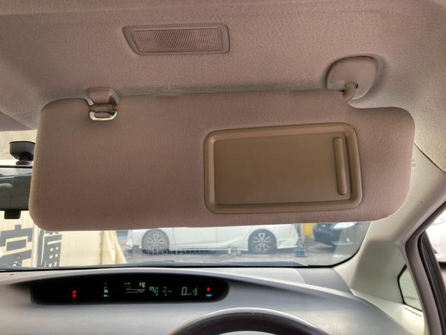 プリウス Ｓ　ナビ・スマートキー・ＥＴＣ・エアコン・パワステ・パワーウィンドウ・運転席エアバック・助手席エアバック・ドラレコ（33枚目）