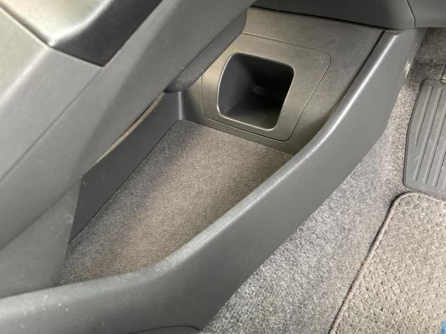 プリウス Ｓ　ナビ・スマートキー・ＥＴＣ・エアコン・パワステ・パワーウィンドウ・運転席エアバック・助手席エアバック・ドラレコ（38枚目）