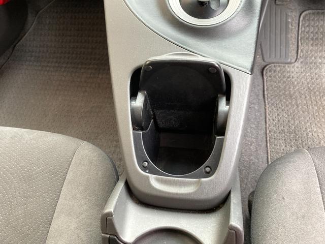 プリウス Ｓ　ナビ・スマートキー・ＥＴＣ・エアコン・パワステ・パワーウィンドウ・運転席エアバック・助手席エアバック・ドラレコ（62枚目）