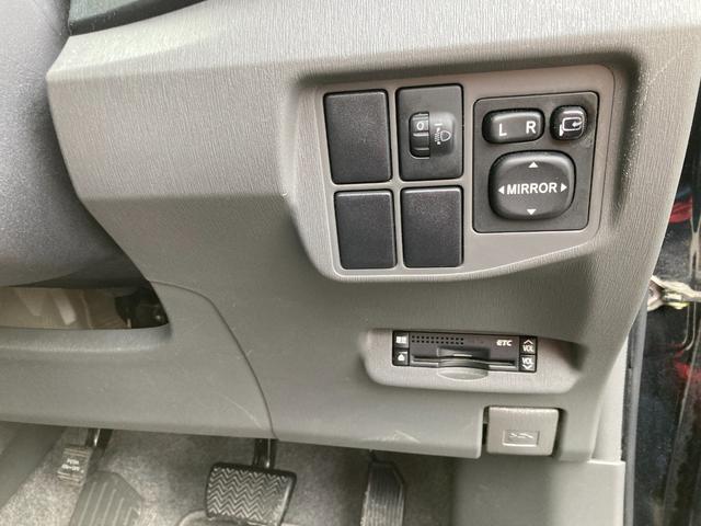 プリウス Ｓ　ナビ・スマートキー・ＥＴＣ・エアコン・パワステ・パワーウィンドウ・運転席エアバック・助手席エアバック・ドラレコ（73枚目）