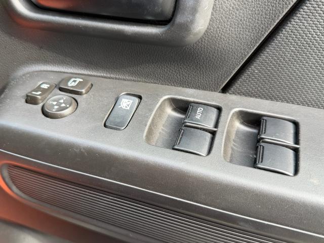 ワゴンＲ ハイブリッドＦＸ（18枚目）