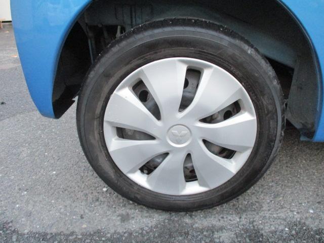 ｅＫワゴン Ｍ　キーレスエントリー　アイドリングストップ　電動格納ミラー　ベンチシート　ＣＶＴ　ＡＢＳ　ＣＤ　ミュージックプレイヤー接続可　衝突安全ボディ　エアコン　パワーステアリング　パワーウィンドウ（16枚目）