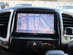 �ʥ��դ���ι�Ԥ�ɥ饤�֤�ڤ����ҤȻ������Ƥ�ƻ�Ǥ��¤����Ȥʤ����������Ȥ��Ƥ���ޤ��� 4