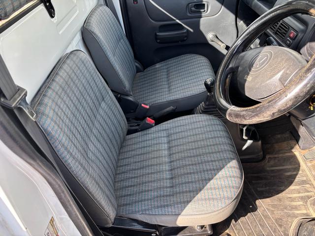 アクティトラック 4WD 5速マニュアル エアコン パワステ(3枚目)