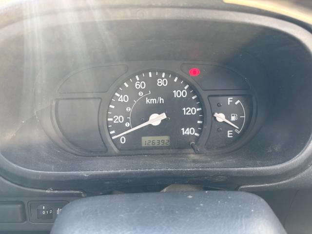 アクティトラック 4WD 5速マニュアル エアコン パワステ(7枚目)