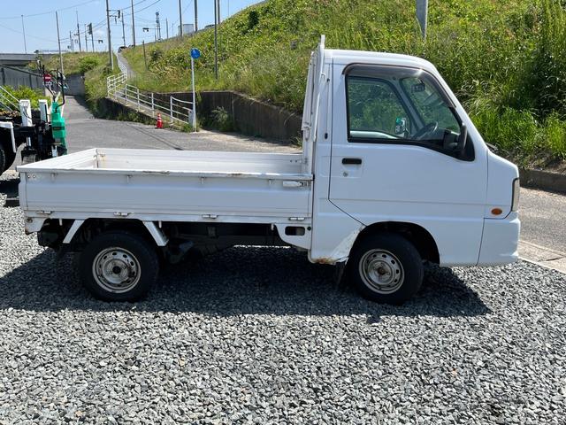 サンバートラック ＴＢ　ＭＴ　４ＷＤ　ＡＭＦＭラジオ（7枚目）