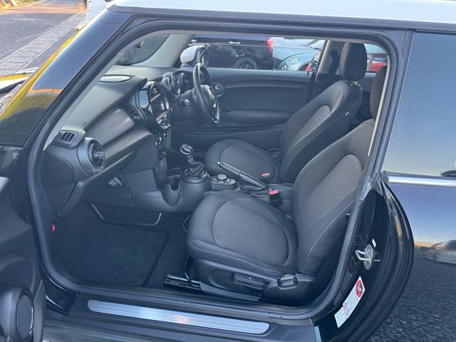 MINI クーパー(15枚目)