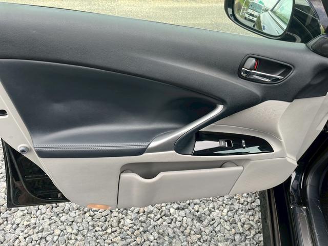 ＩＳ ＩＳ２５０　バージョンＴ（25枚目）