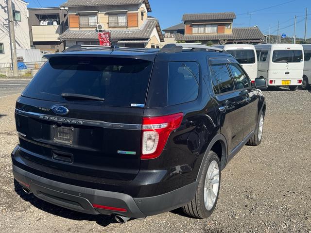 エクスプローラー リミテッド エコブースト ストラーダナビ 地デジ サンルーフ 黒革(8枚目)