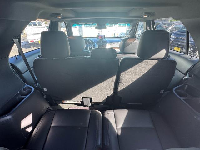 エクスプローラー リミテッド エコブースト ストラーダナビ 地デジ サンルーフ 黒革(12枚目)