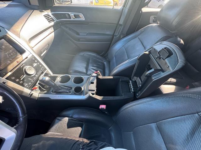 エクスプローラー リミテッド エコブースト ストラーダナビ 地デジ サンルーフ 黒革(40枚目)