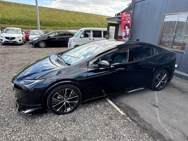 プリウス Ｚ　モデリスタ　ＬＥＤ　保証付　ＴＶキット　インテリアイルミネーション　パノラミックビュー　パワーバックドア（10枚目）