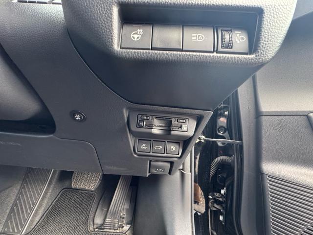 プリウス Ｚ　モデリスタ　ＬＥＤ　保証付　ＴＶキット　インテリアイルミネーション　パノラミックビュー　パワーバックドア（42枚目）