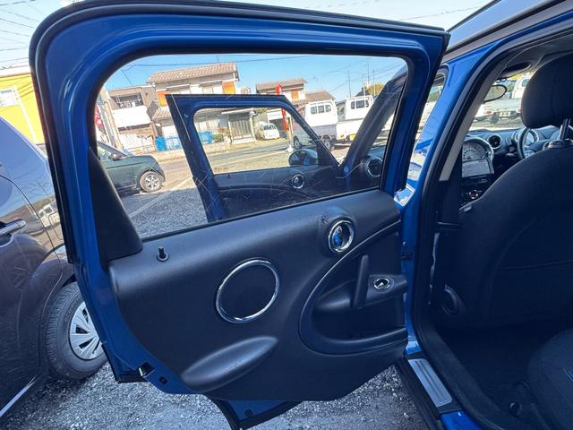 ＭＩＮＩ クーパーＳ　クロスオーバー　ＭＴ（18枚目）