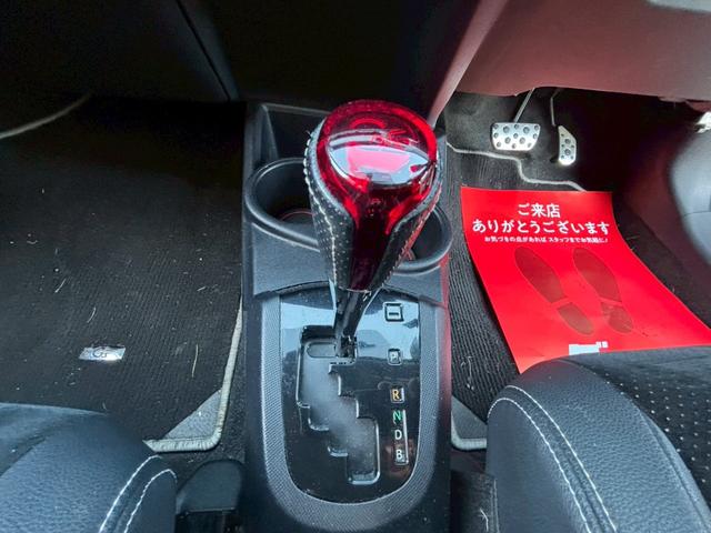 アクア Ｇ　Ｇ’ｓ　純ナビ　フルセグ　Ｂカメラ　ＬＥＤヘッドライト（18枚目）